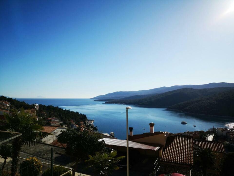 Luxury 1 Bedroom Apartment In Rabac Buitenkant foto