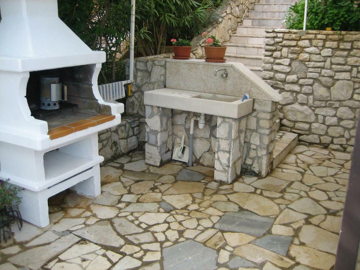 Luxury 1 Bedroom Apartment In Rabac Buitenkant foto