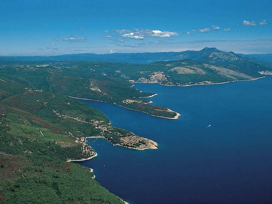 Luxury 1 Bedroom Apartment In Rabac Buitenkant foto
