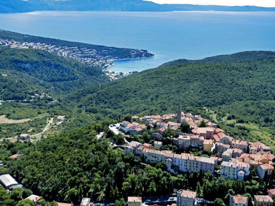 Luxury 1 Bedroom Apartment In Rabac Buitenkant foto
