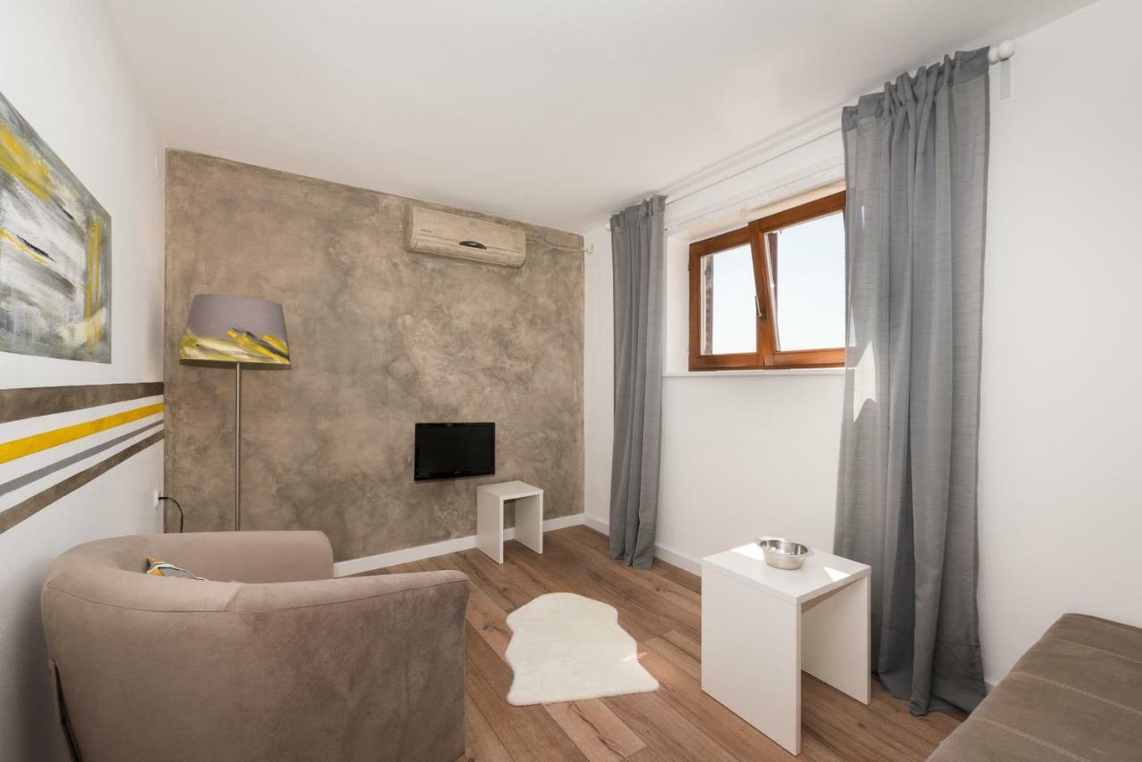 Luxury 1 Bedroom Apartment In Rabac Buitenkant foto